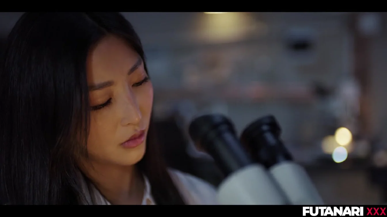 Futanari Amalia Davis And Emiri Momota Nuclear Mutation XXX